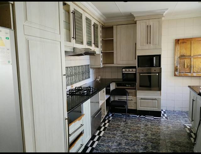 3 BEDROOM HOUSE FOR SALE IN BIRCH ACRES